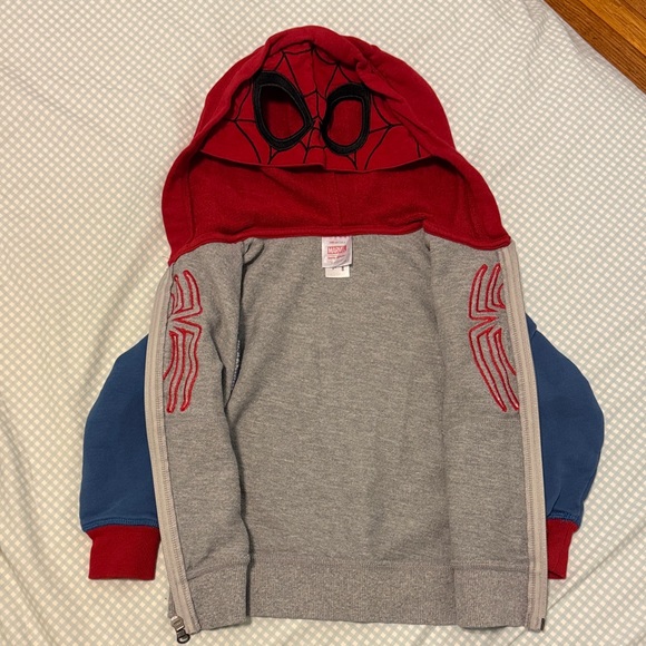 Hanna Andersson Marvel Spider-Man Hoodie for toddlers size 4T - Picture 3 of 4